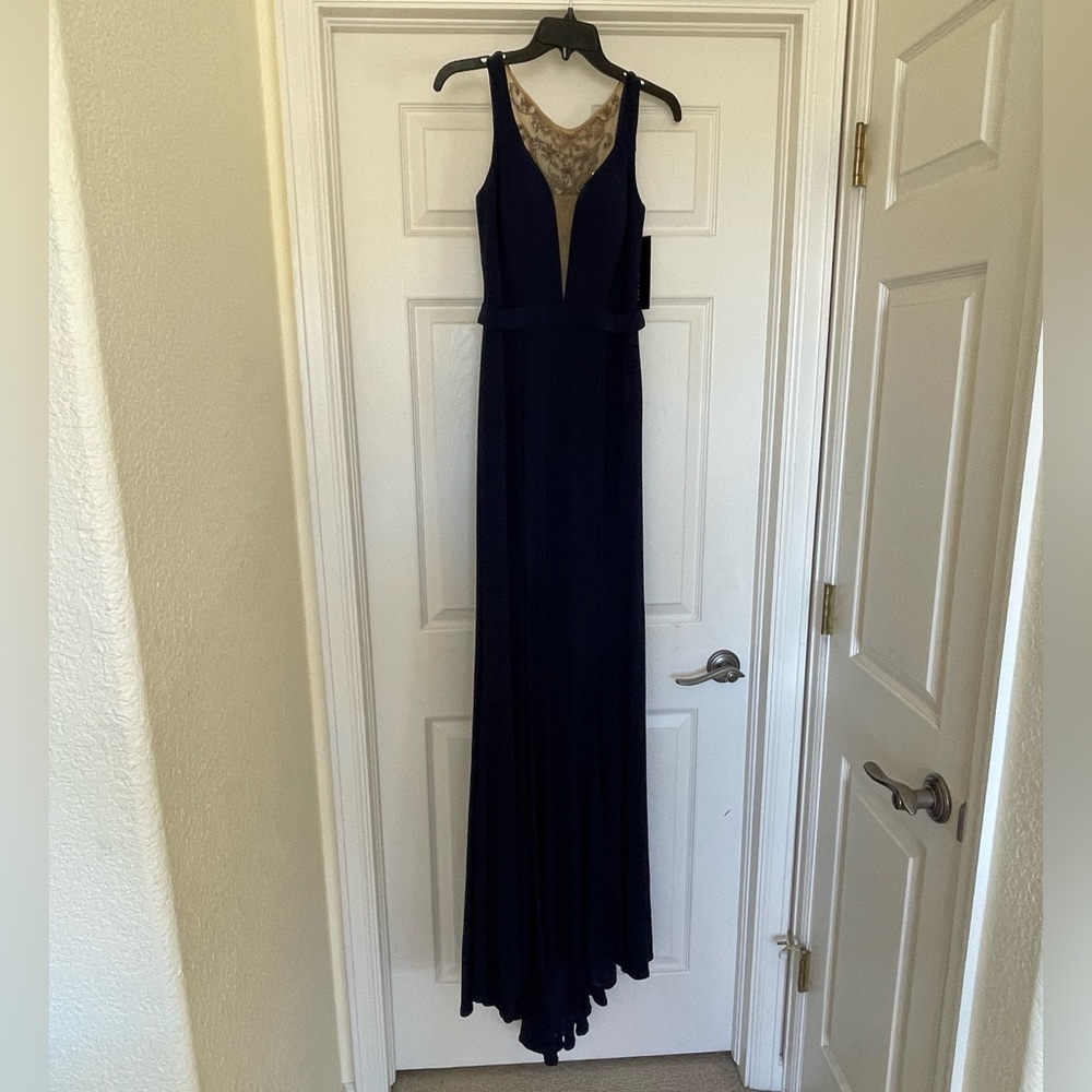 Sherri Hill Divine sleeveless gown fluted finish Prom Pageant Homecoming NWT